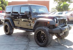 2012 Jeep Wrangler Unlimited - Image 2