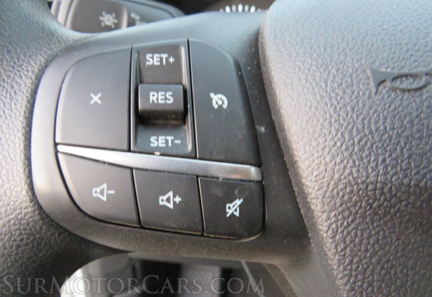 2021 Ford Escape - Image 40