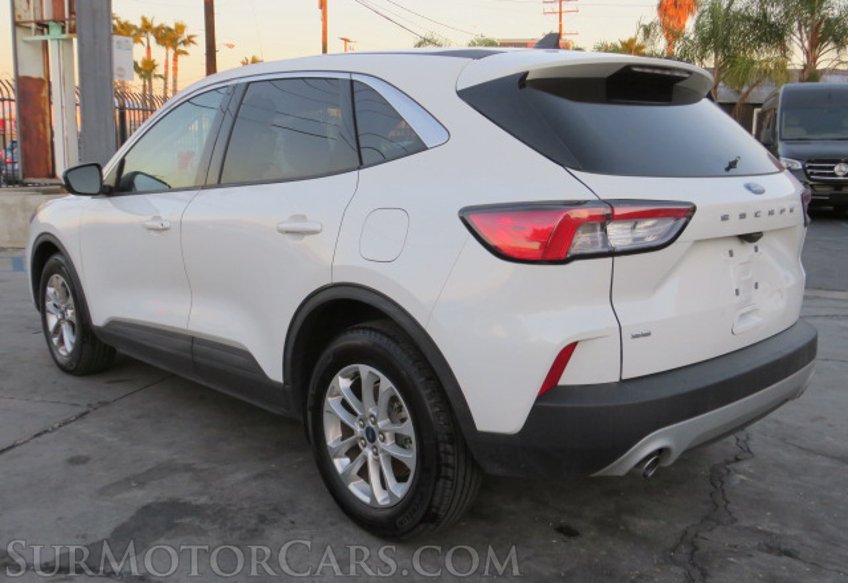 2021 Ford Escape - Image 10