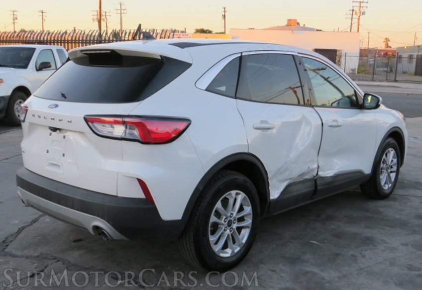 2021 Ford Escape - Image 9
