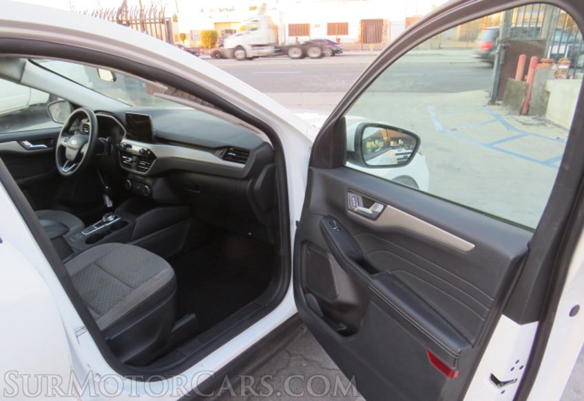 2021 Ford Escape - Image 19