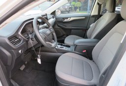 2021 Ford Escape - Image 22