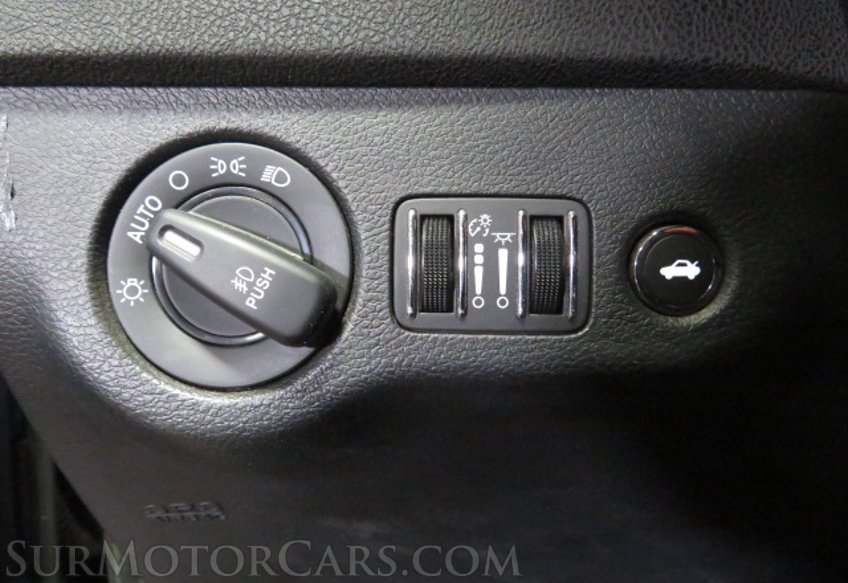 2020 Dodge Charger - Image 38