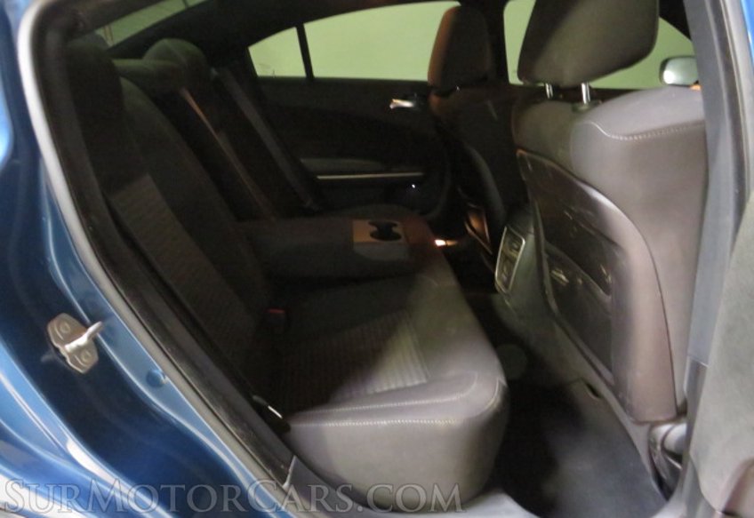 2020 Dodge Charger - Image 27