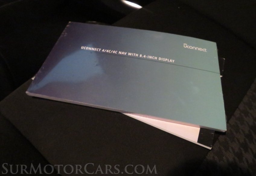 2020 Dodge Charger - Image 33