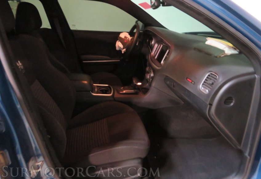 2020 Dodge Charger - Image 21