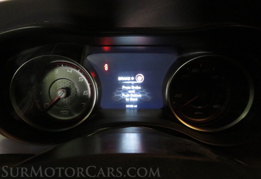 2020 Dodge Charger - Image 28