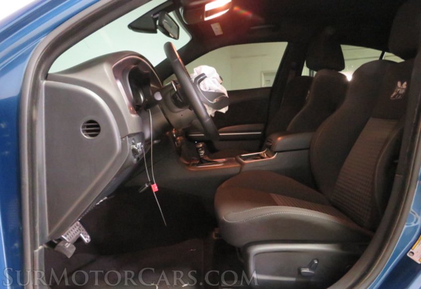 2020 Dodge Charger - Image 22