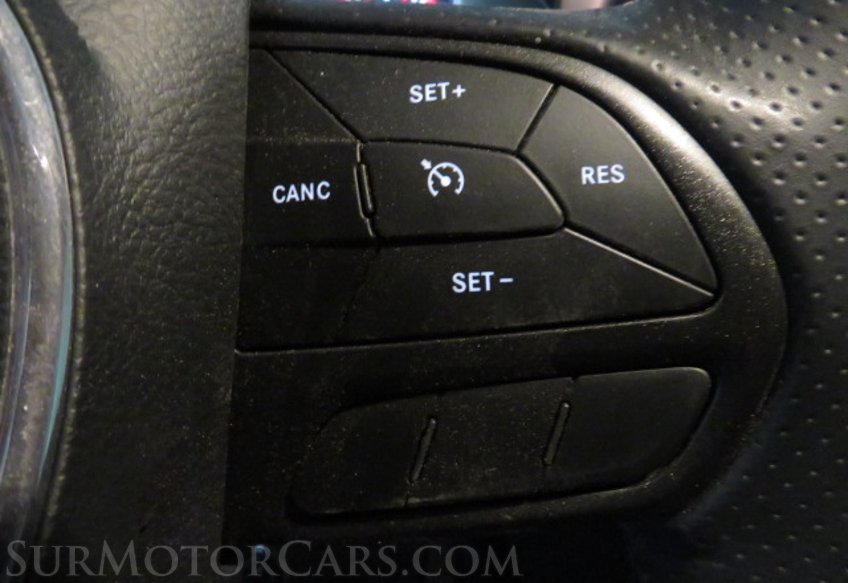 2020 Dodge Charger - Image 37