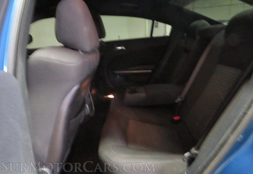 2020 Dodge Charger - Image 26