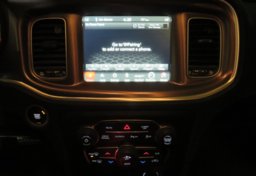 2020 Dodge Charger - Image 32