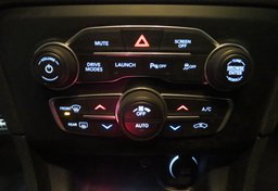 2020 Dodge Charger - Image 30