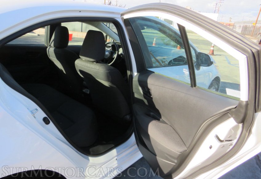 2023 Toyota Corolla - Image 23