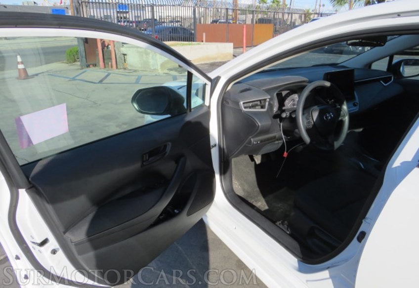 2023 Toyota Corolla - Image 20