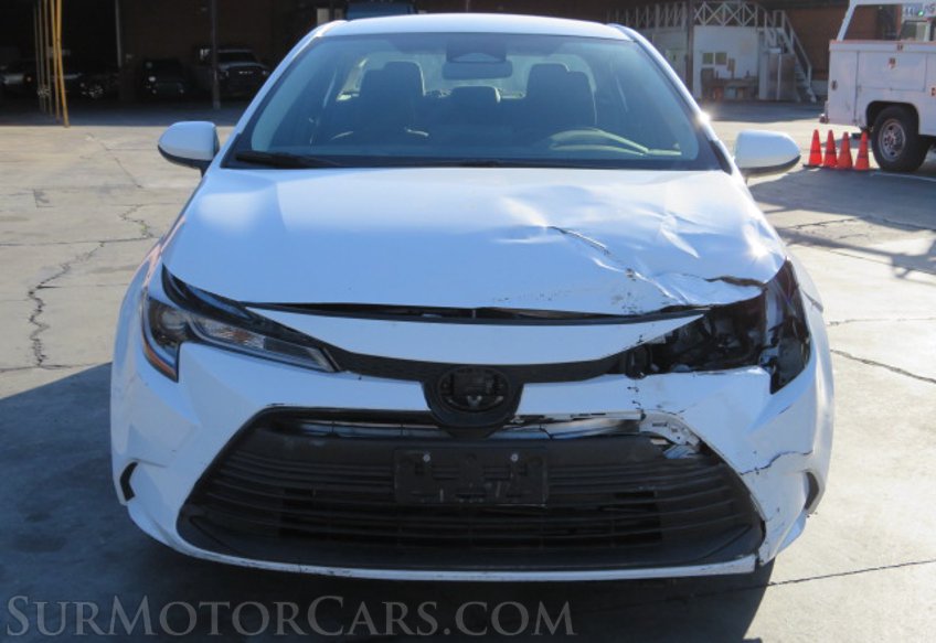 2023 Toyota Corolla - Image 12