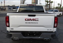 2020 GMC Sierra 1500 - Image 12