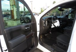 2020 GMC Sierra 1500 - Image 23