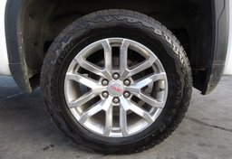 2020 GMC Sierra 1500 - Image 22