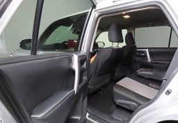 2016 Toyota 4Runner SR5 - Image 31