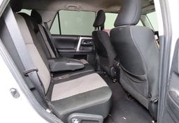 2016 Toyota 4Runner SR5 - Image 32