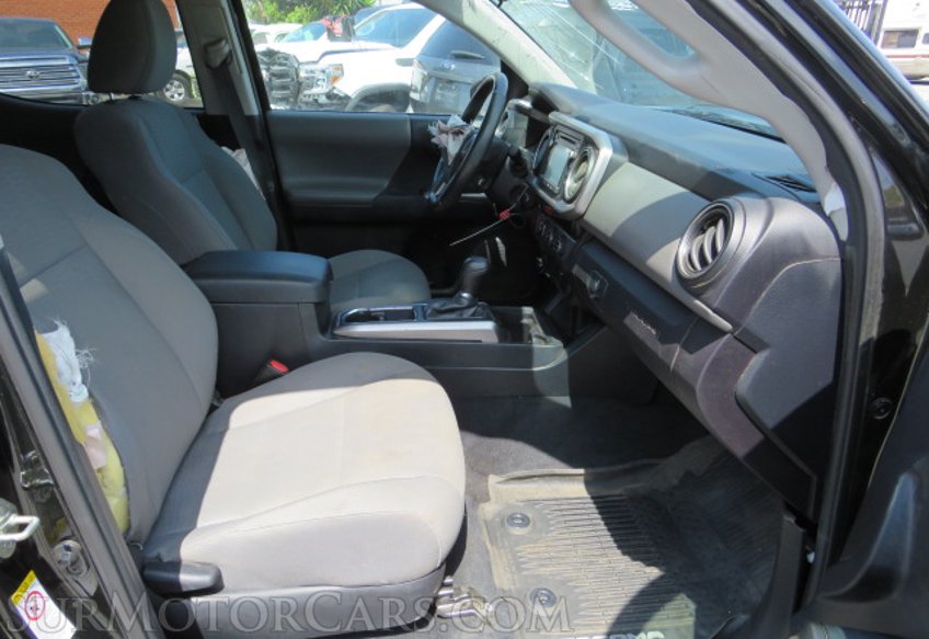 2018 Toyota Tacoma - Image 24