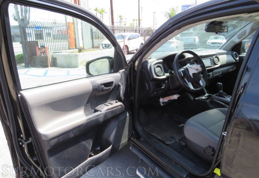 2018 Toyota Tacoma - Image 19