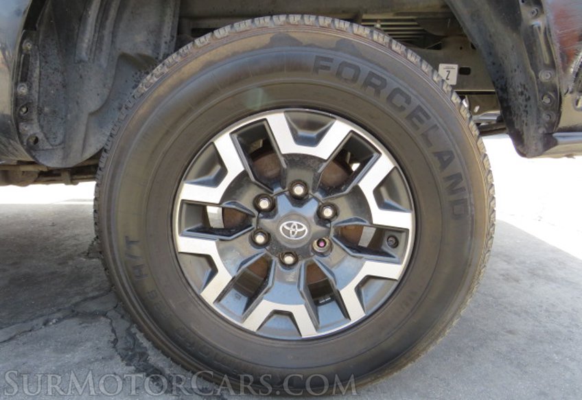 2018 Toyota Tacoma - Image 16