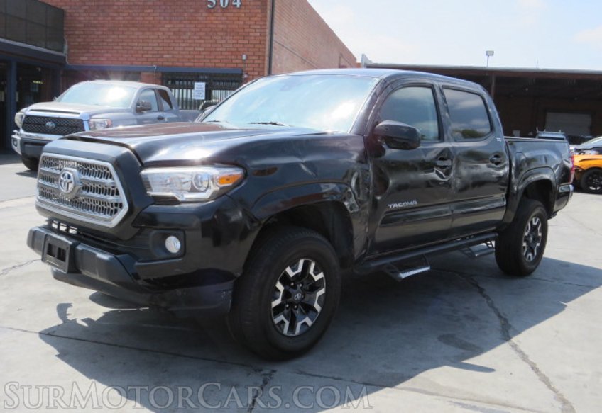 2018 Toyota Tacoma - Image 3