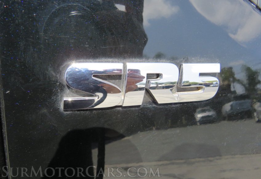 2018 Toyota Tacoma - Image 18