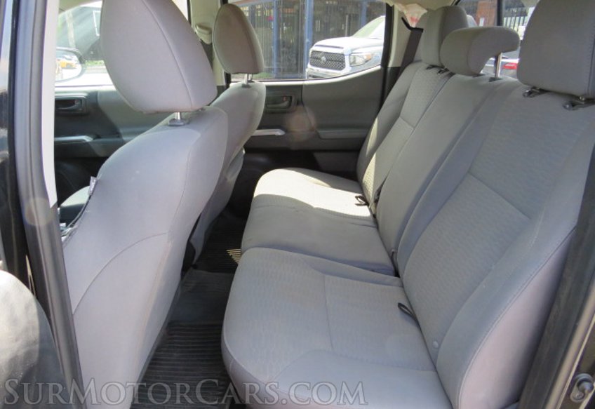 2018 Toyota Tacoma - Image 27