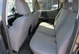 2018 Toyota Tacoma - Image 29