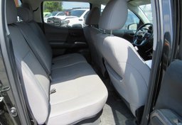 2018 Toyota Tacoma - Image 30