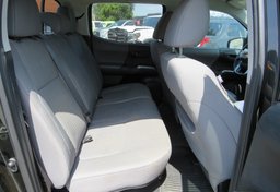 2018 Toyota Tacoma - Image 28