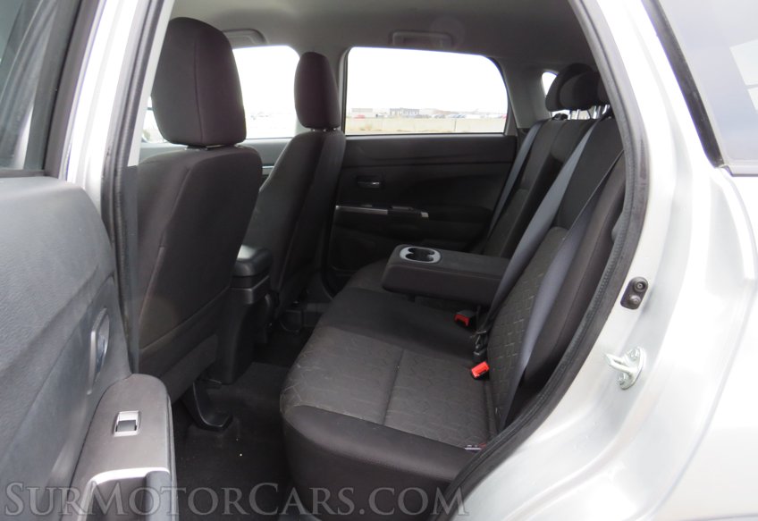 2021 Mitsubishi Outlander Sport - Image 32