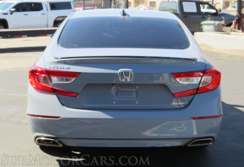 2021 Honda Accord Sedan - Image 12