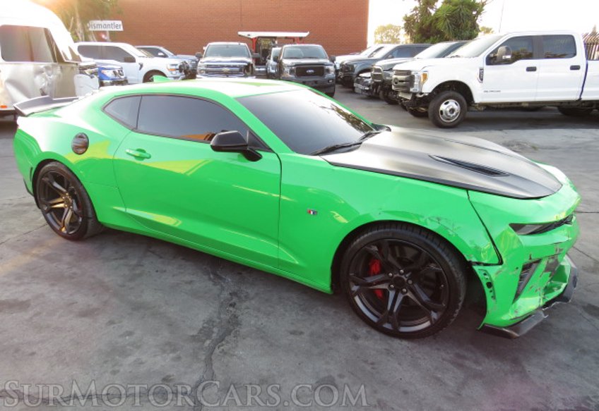 2017 Chevrolet Camaro - Image 4