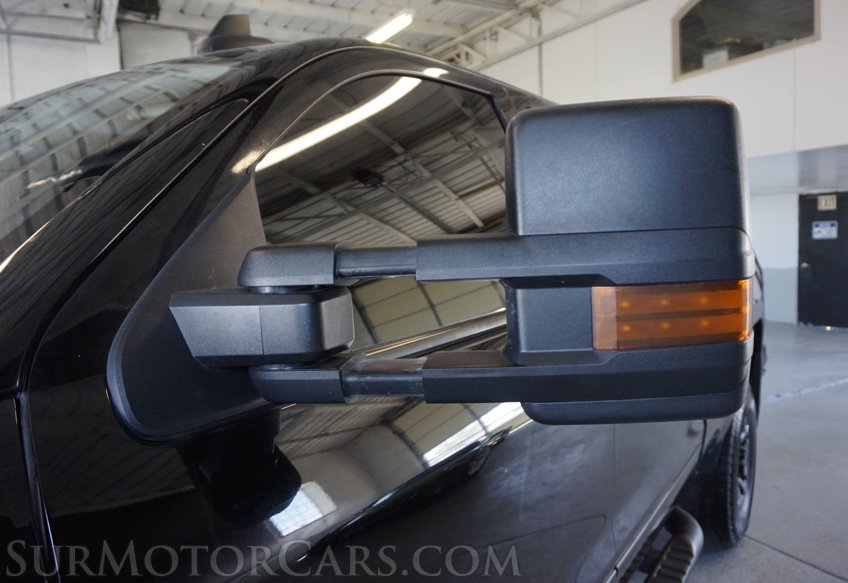 2017 Chevrolet Silverado 2500HD - Image 16