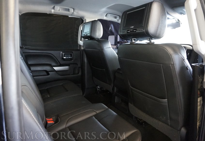 2017 Chevrolet Silverado 2500HD - Image 33