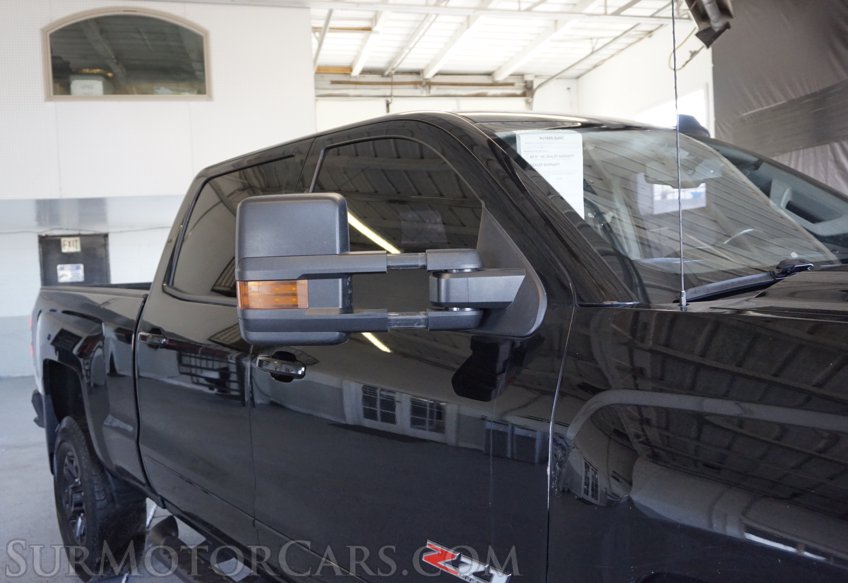 2017 Chevrolet Silverado 2500HD - Image 13