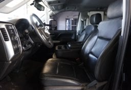 2017 Chevrolet Silverado 2500HD - Image 27