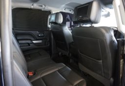 2017 Chevrolet Silverado 2500HD - Image 33