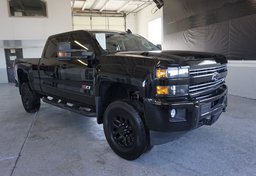 2017 Chevrolet Silverado 2500HD - Image 3