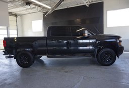 2017 Chevrolet Silverado 2500HD - Image 11