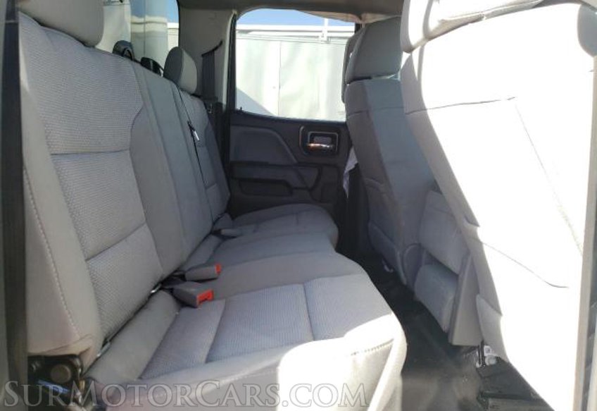 2019 GMC Sierra 2500HD - Image 5