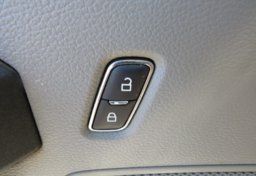 2020 Ford Super Duty F-250 SRW - Image 39