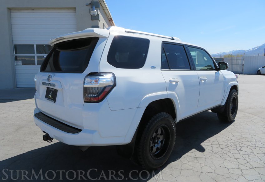 2016 Toyota 4Runner - Image 5