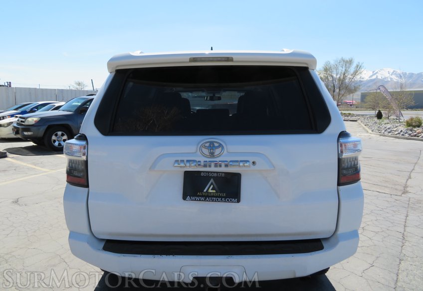 2016 Toyota 4Runner - Image 11