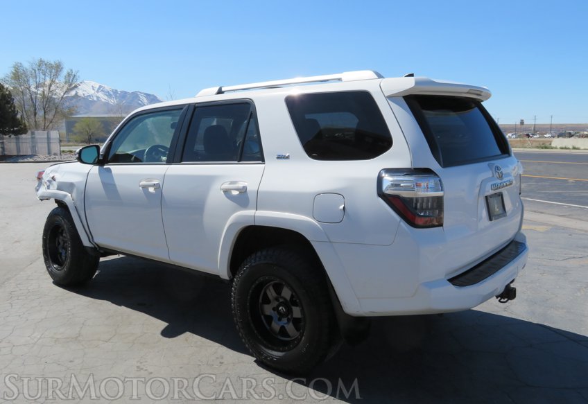 2016 Toyota 4Runner - Image 6