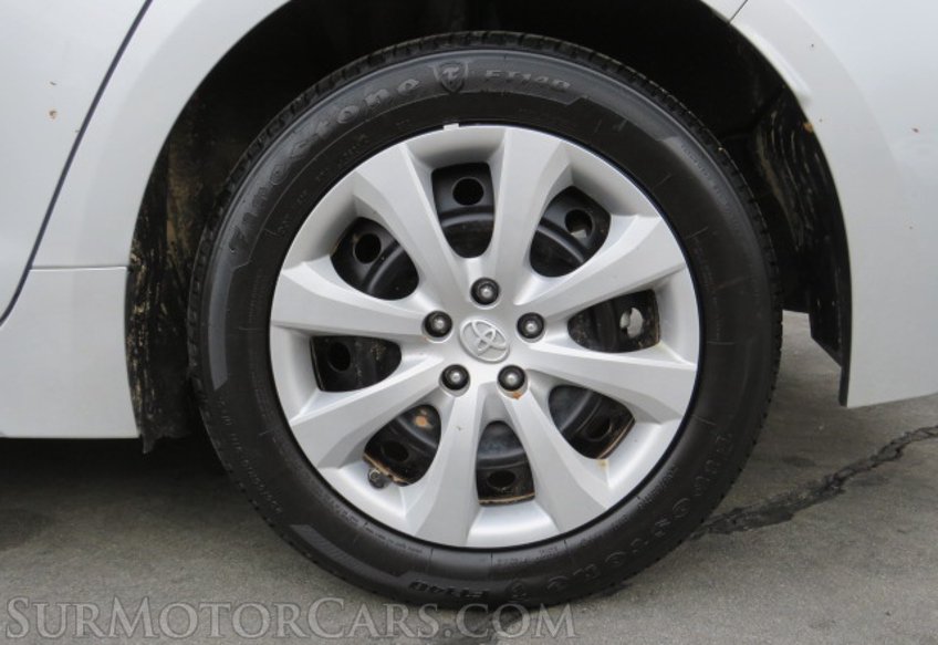 2021 Toyota Corolla - Image 25