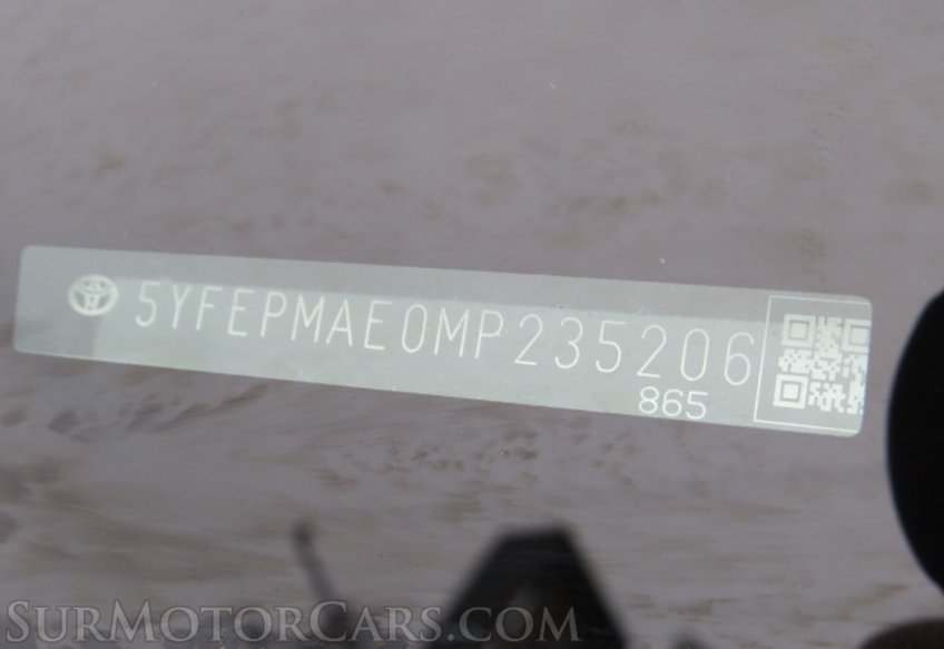 2021 Toyota Corolla - Image 12